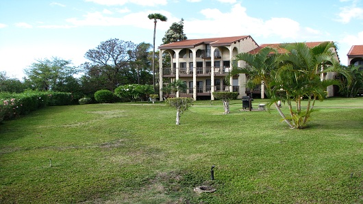 Aston Hill Hotel Maui front view
